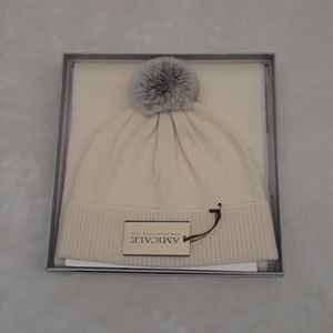 Amicale Cashmere Beanie & Scarf 2-piece set